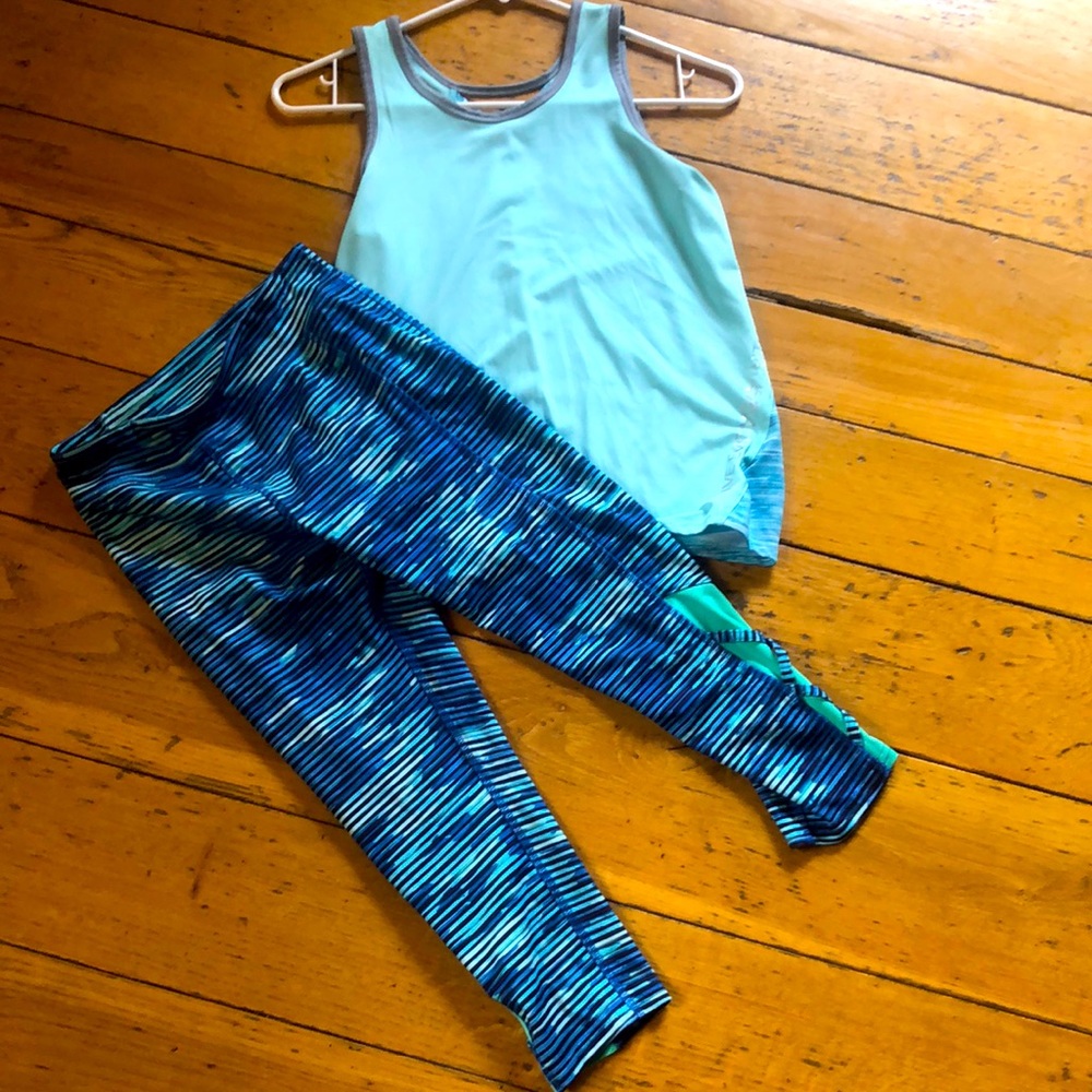 Girls athletic tank and cropped pants size 10/12